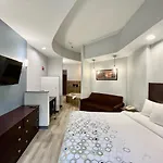Hometowne Studios & Suites Washington